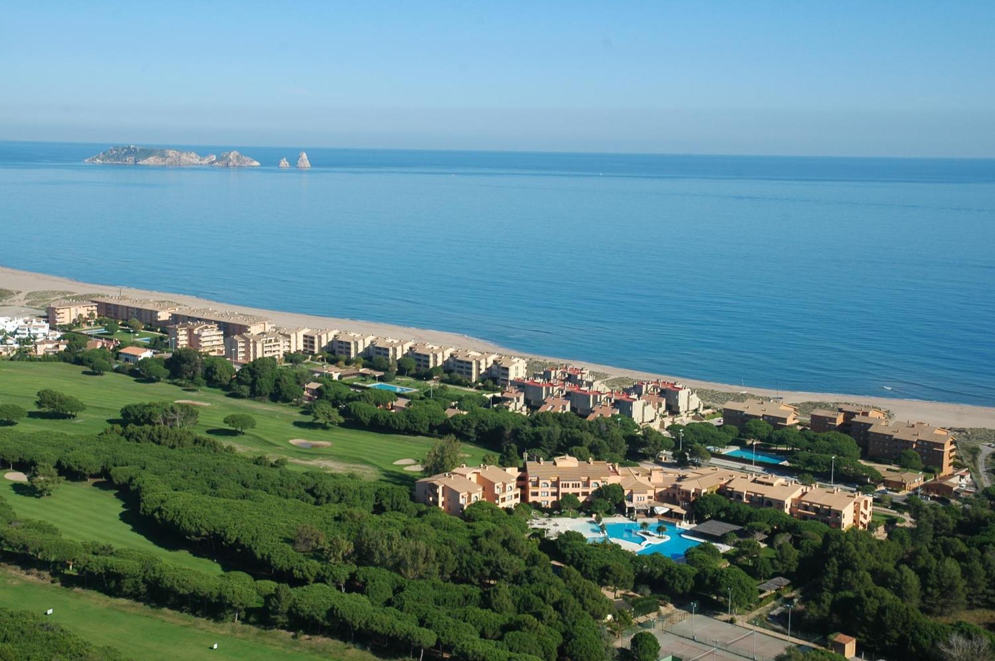La Costa Hotel Golf & Beach Resort Pals Ngoại thất bức ảnh