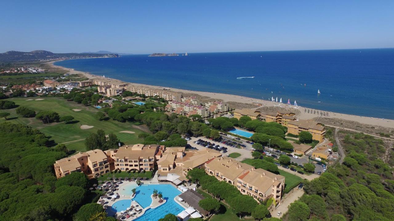 La Costa Hotel Golf & Beach Resort Pals Ngoại thất bức ảnh
